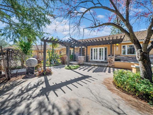 House for sale in Grass Valley, California
