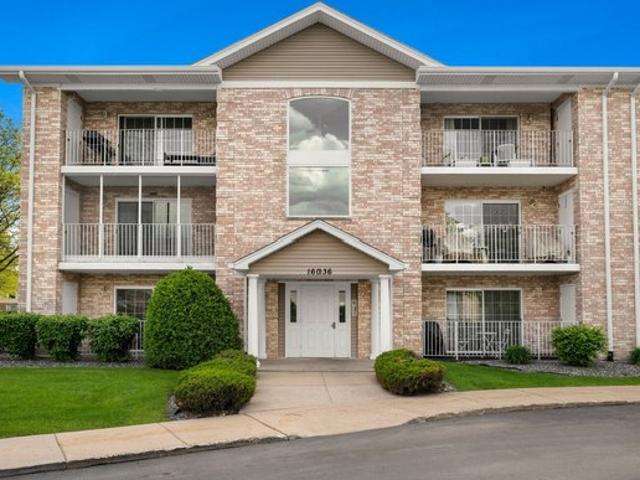 Condo for sale in Orland Park, Illinois