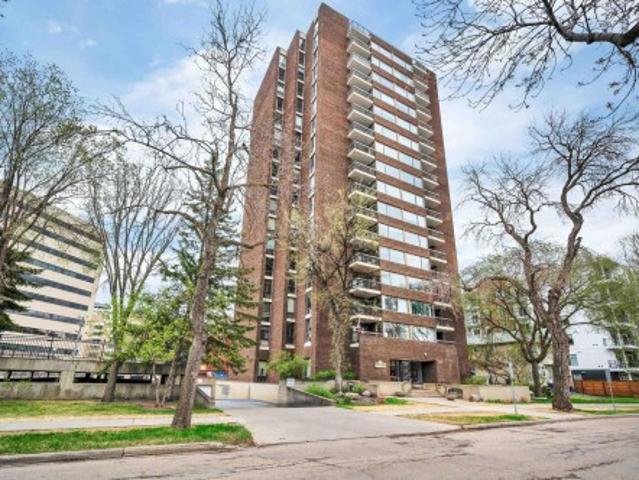 Condo for sale in Wedgewood, Alberta