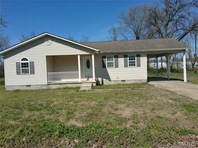 House for sale in Dexter, Missouri