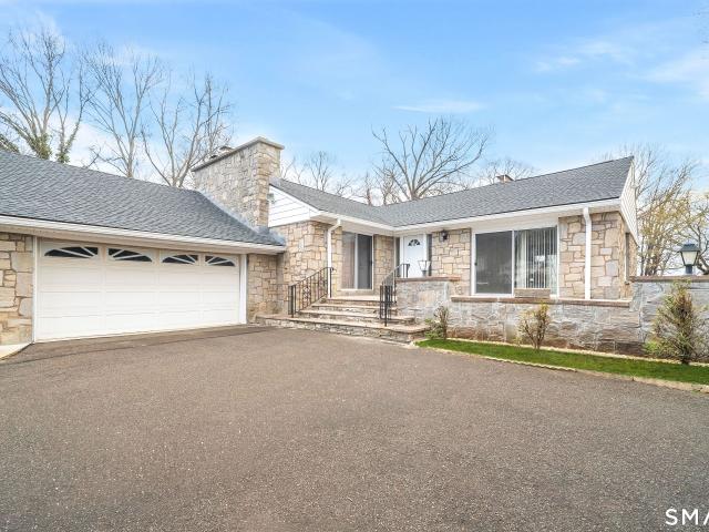 Property for sale in North Haven, Connecticut