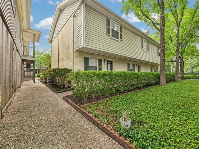 Condo for sale in Harris, Texas