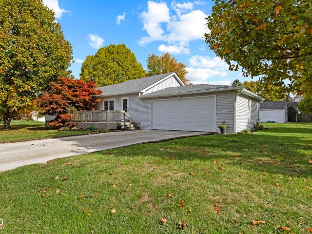 Property for sale in Homecroft, Indiana