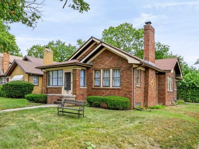 House for sale in Downtown Rockford, Rockford