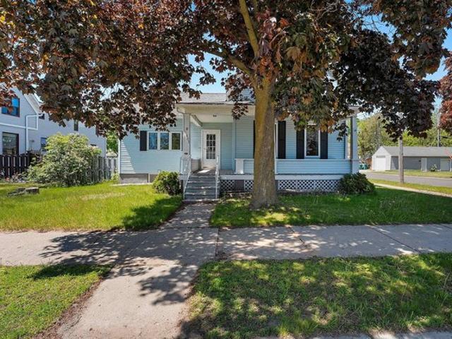 House for sale in Marinette, Wisconsin