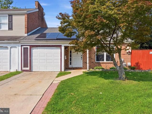 Townhouse for sale in Clementon, New Jersey