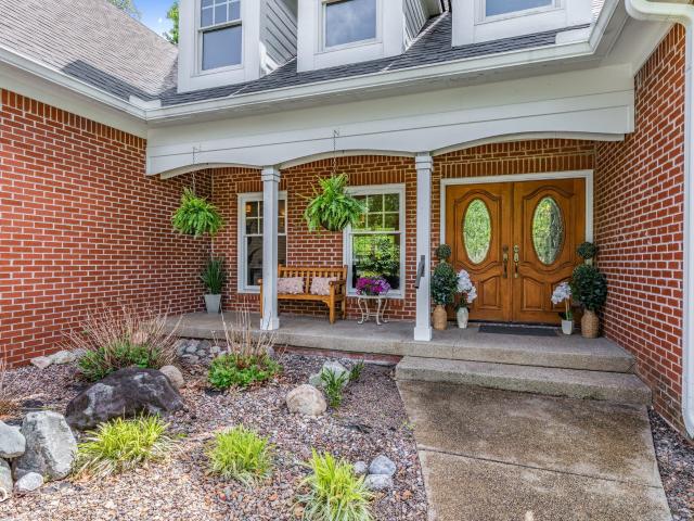 House for sale in New Palestine, Indiana