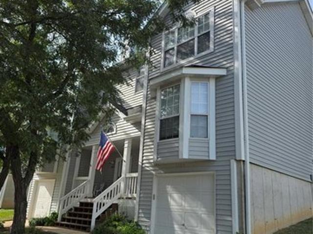 Condo for sale in Ballwin, Missouri