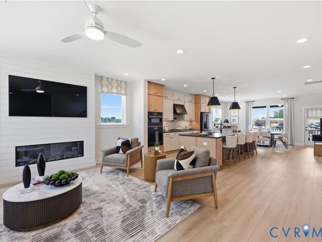 Townhouse for sale in Virginia