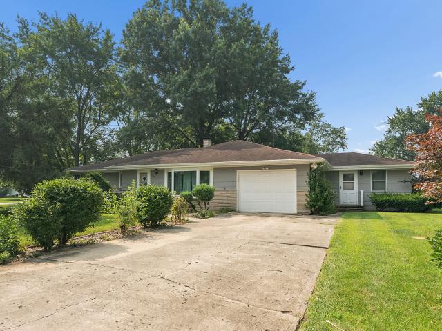 House for sale in Manhattan, Illinois
