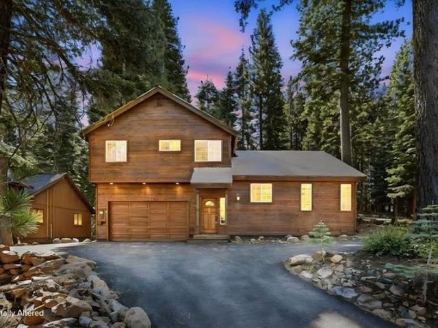 House for sale in Tahoe Donner, Truckee