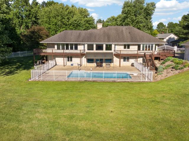 House for sale in Crawford, Pennsylvania