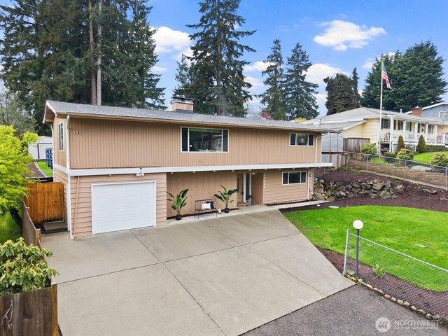 House for sale in Renton, Washington