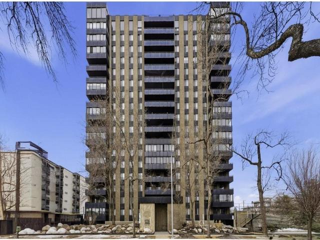 Apartment for sale in Wedgewood, Alberta