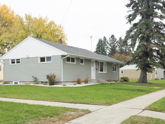House for sale in Moorhead, Clay County