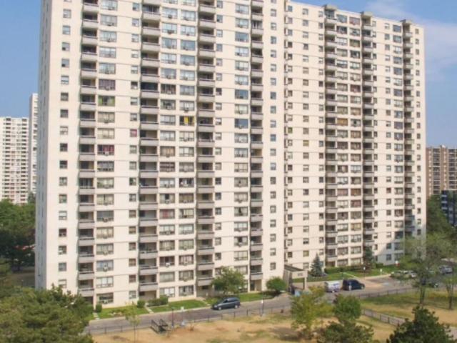 Condo for sale in Etobicoke North, Toronto