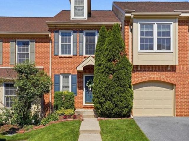 Townhouse for sale in Chester, Pennsylvania