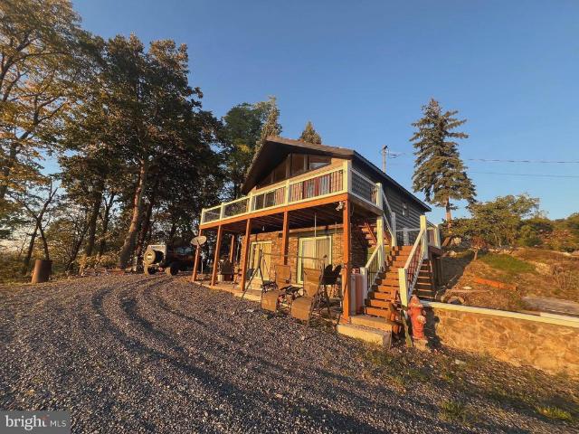 House for sale in Hardy, West Virginia