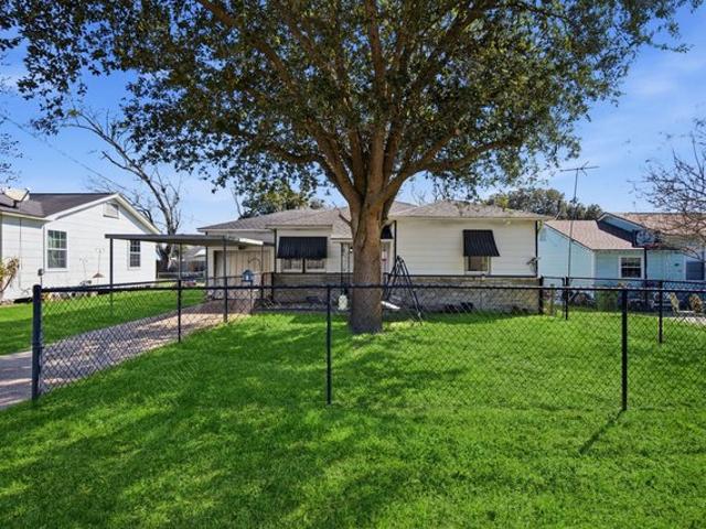 House for sale in Liberty, Texas