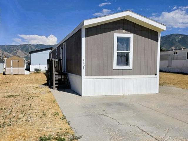 House for sale in Tooele, Utah