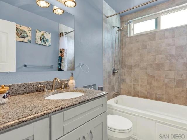 Townhouse for sale in Spring Valley