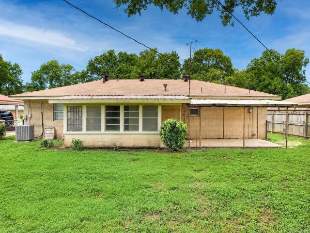 House for sale in Pine Bluff, Jefferson County