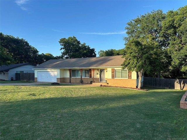 House for sale in Bartlesville, Washington County