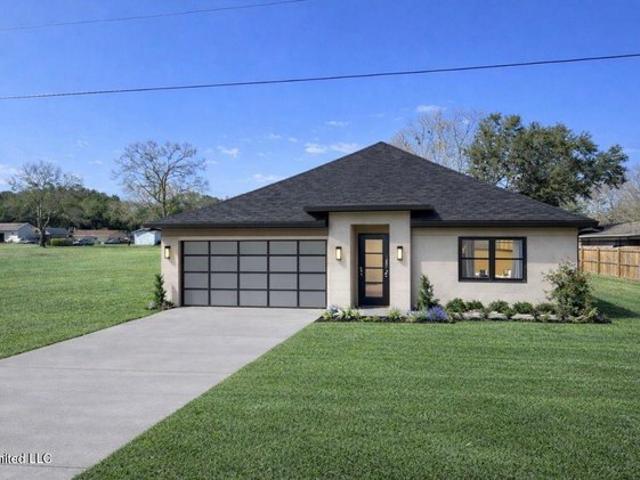 House for sale in Gautier, Mississippi