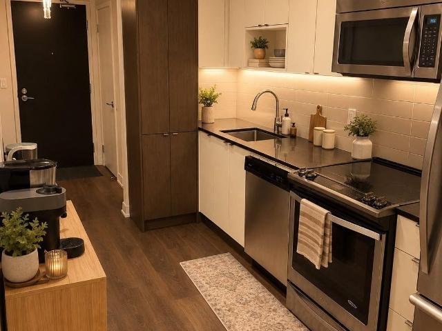 Condo for rent in Etobicoke Centre, Toronto