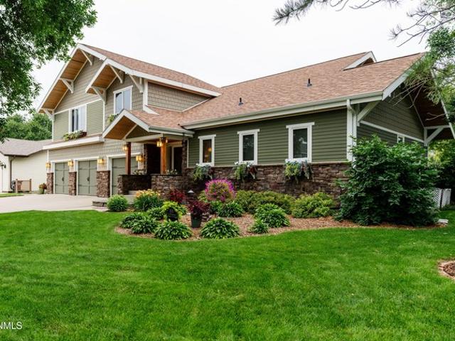 House for sale in Jamestown, North Dakota