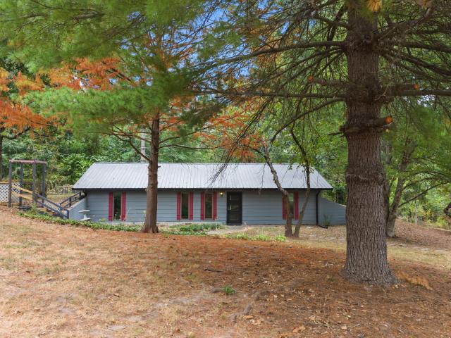 House for sale in Cassville, Barry County