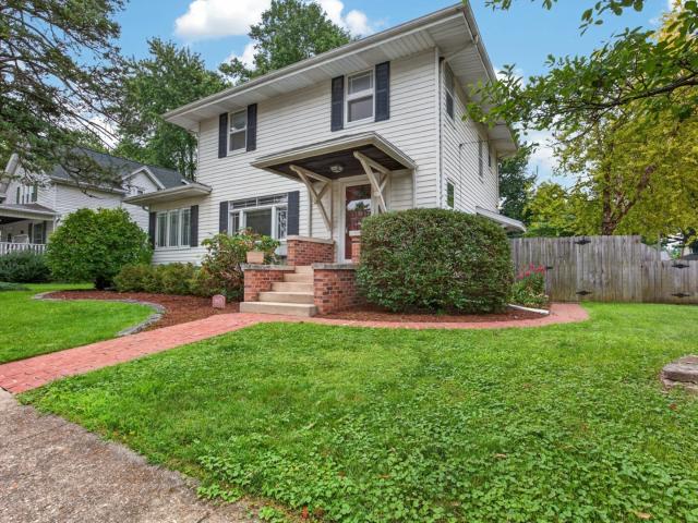 House for sale in Mclean, Illinois