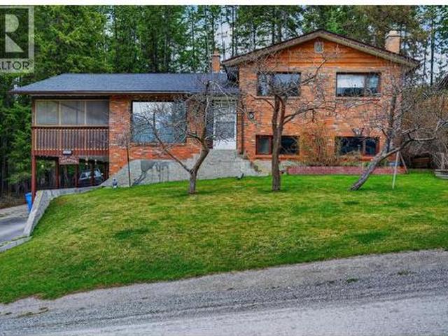 House for sale in Golden, British Columbia