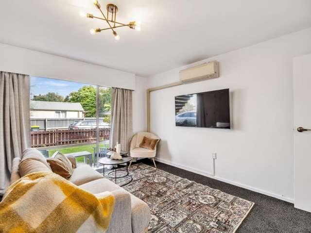 Apartment for rent in Chaslands, Canterbury