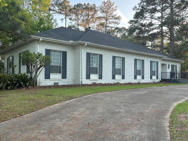 House for sale in Mccomb, Mississippi
