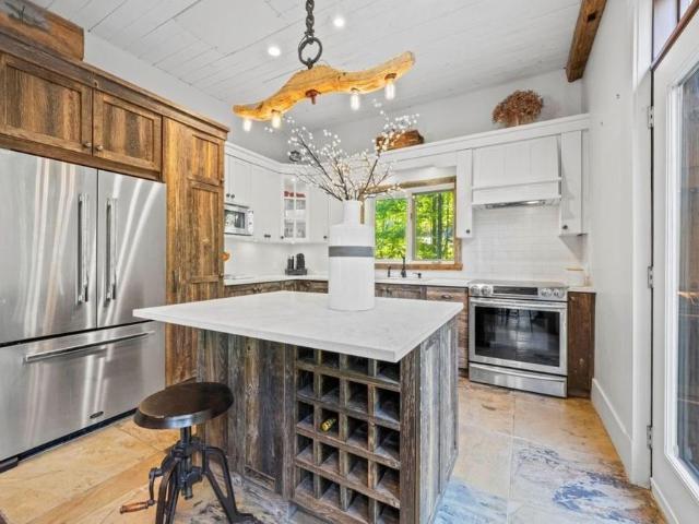 House for rent in Sainte-Adèle, Laurentides