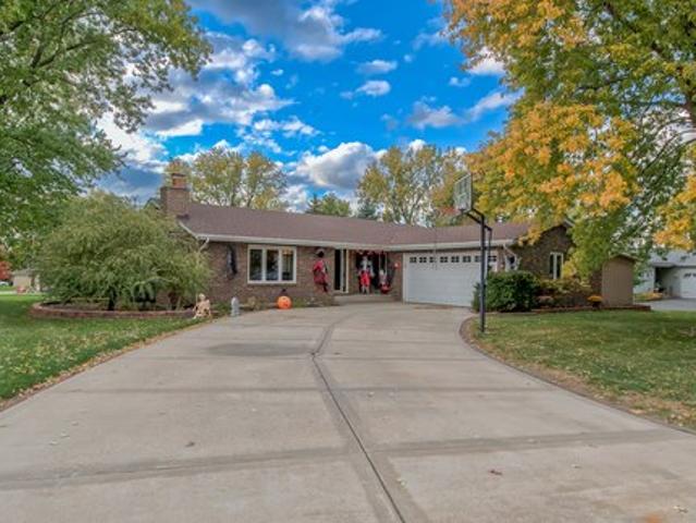 House for sale in New Lenox, Illinois