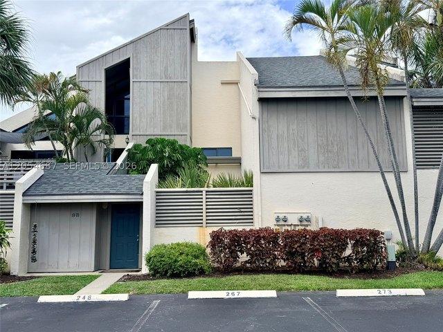 Condo for sale in Jupiter, Florida