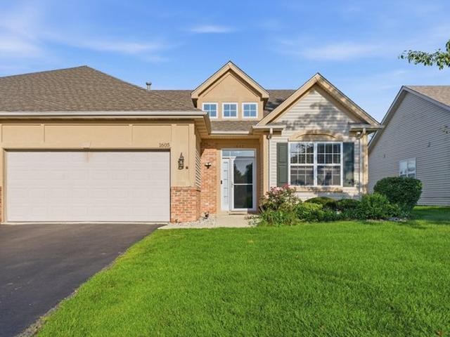 Townhouse for sale in Dyer, Indiana