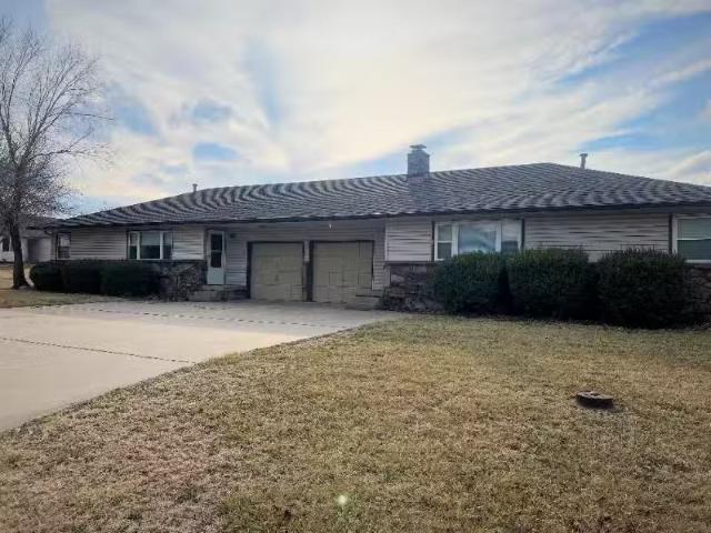 Condo for rent in Derby