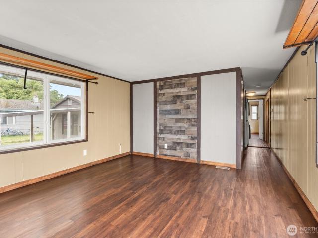 House for sale in Centralia, Washington