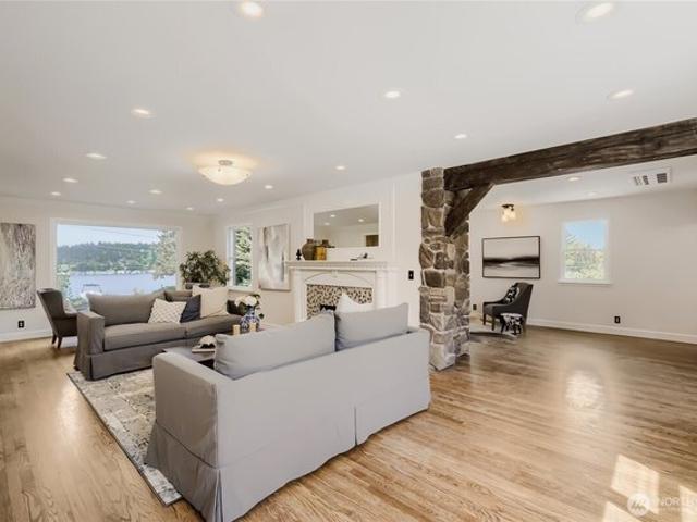 House for sale in Moorlands, Kenmore
