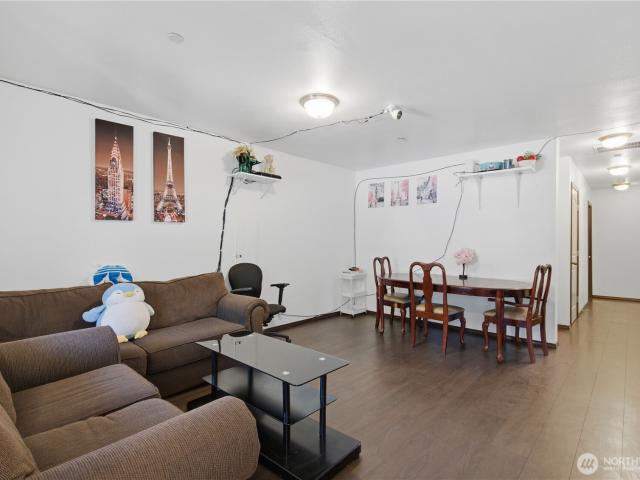House for sale in Shoreline, Washington