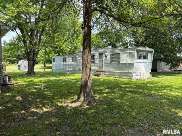 House for sale in Marion, Illinois