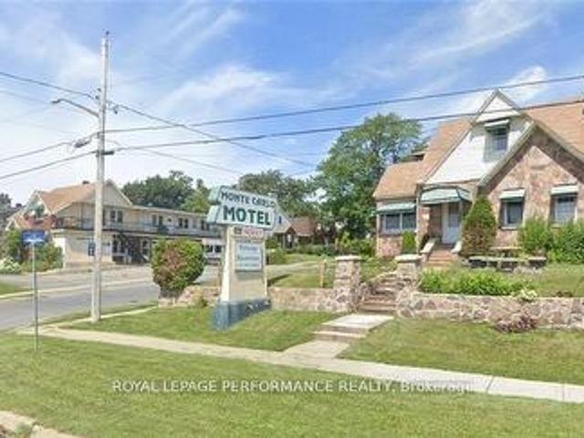 Commercial for sale in Cornwall, Ontario