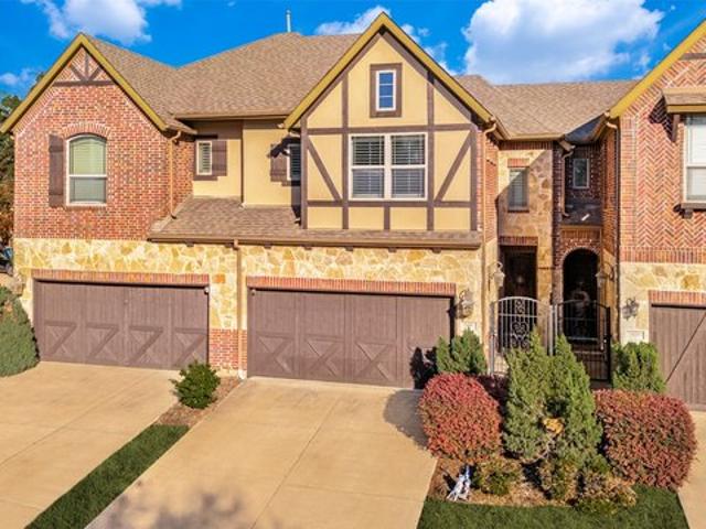 Townhouse for sale in Euless, Tarrant County