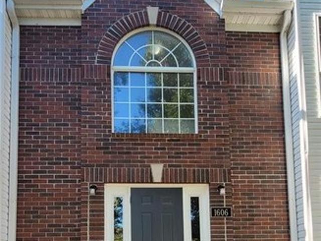 Condo for sale in Ballwin, Saint Louis County
