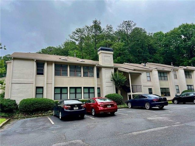 Condo for sale in Sandy Springs, Georgia
