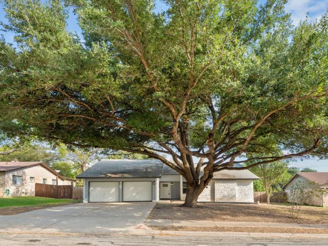 House for sale in Pflugerville, Travis County