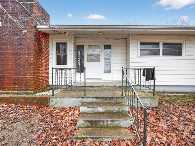 House for sale in Buffalo, Missouri